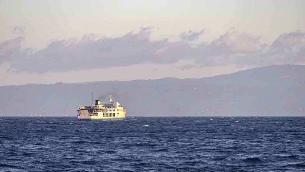ferry van bali naar de gili-eilanden