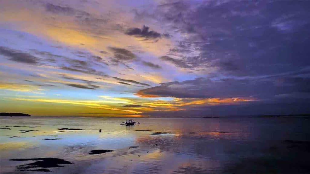 zonsondergang nusa lembongan