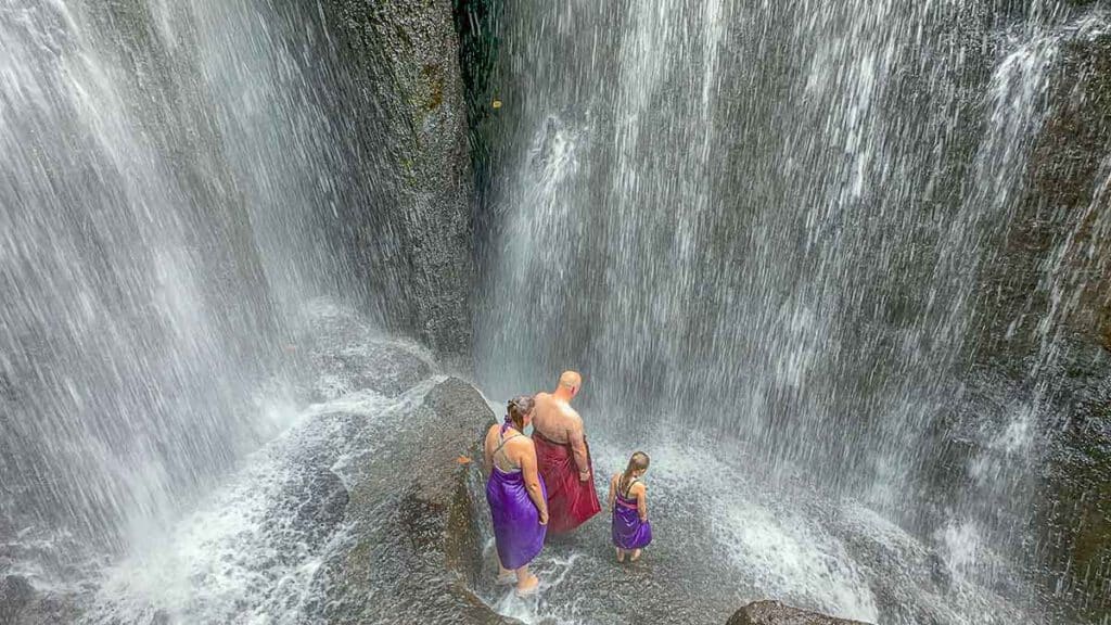 taman beji griya watervallen bij ubud